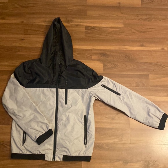 H&M Other - H&M Windbreaker Jacket